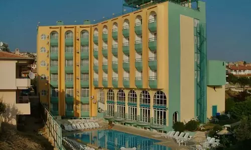 آلبورا کوش آداسی